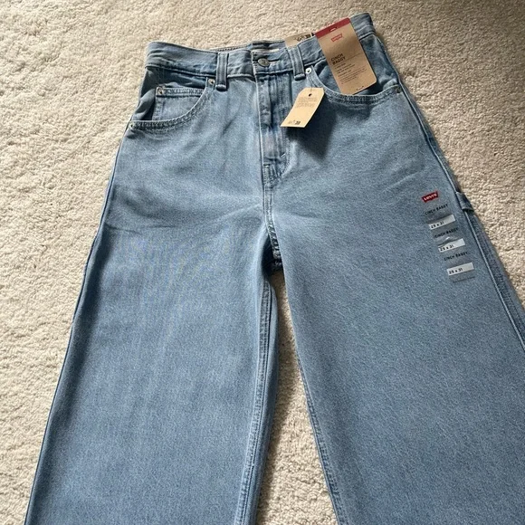 NWT Levi's Cinch Baggy High Rise Cargo Women's Jeans Size 25/31 - Picture 3 of 12